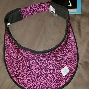 Nike visor